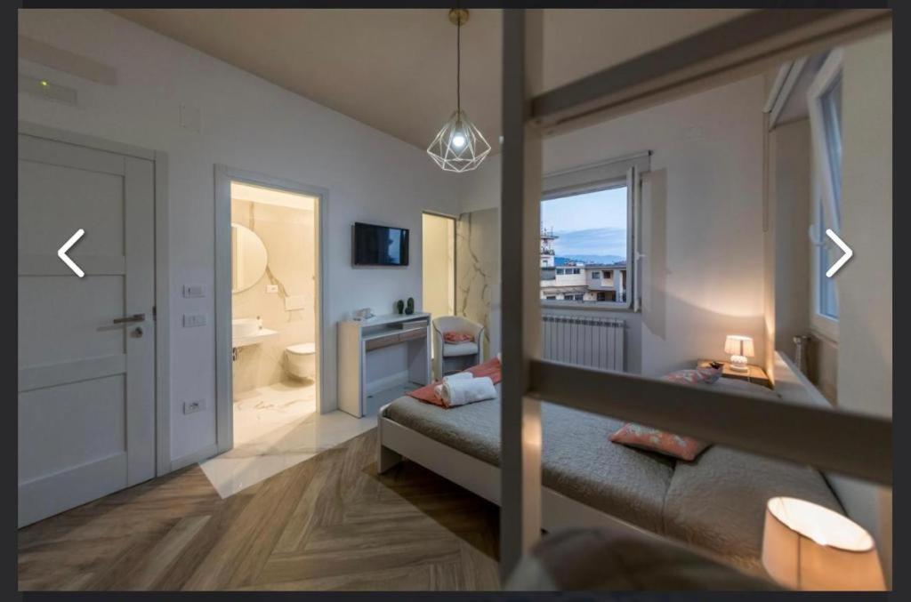 Casa Maria Al Verdi Salerno Eksteriør billede